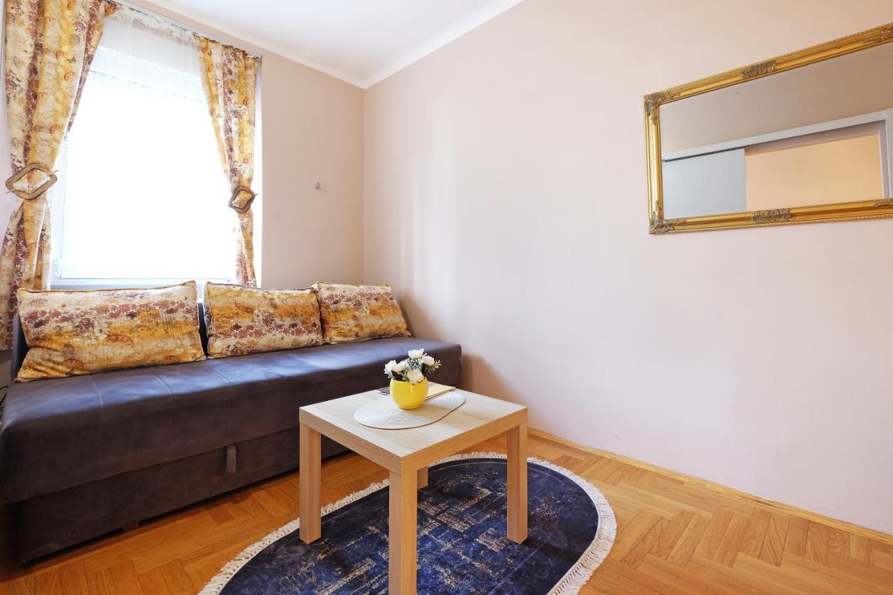 Sava Square Apartment Белград Екстериор снимка